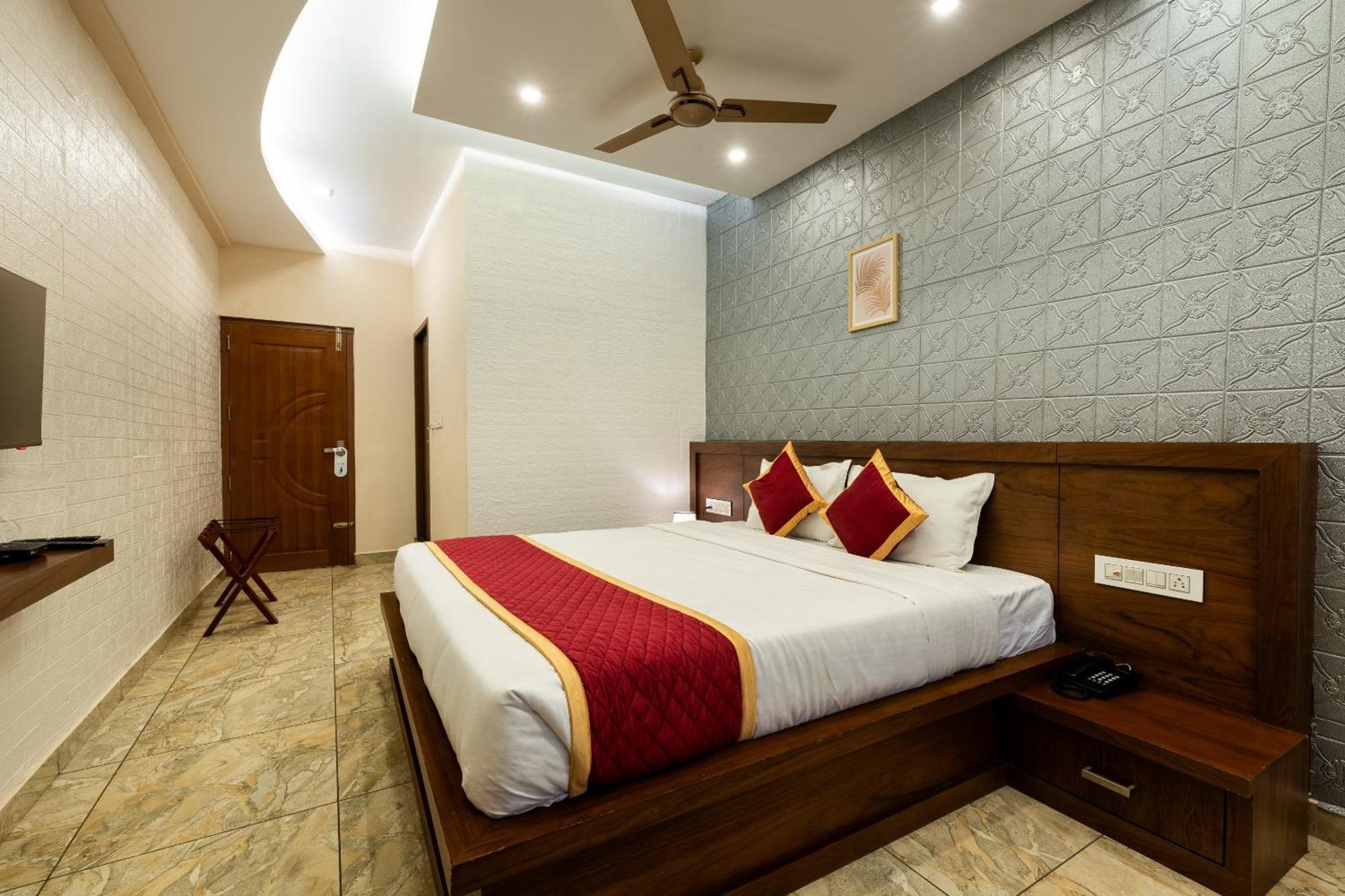 Marza Inn 卡尔佩特塔 外观 照片